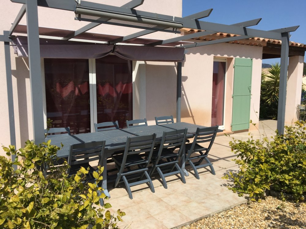 Maison vendue par l'agence en 2019 - 3 chambres accès plage à pied, proche commerces - Bormes Les Mimosas - Var - Vendu par l'agence Bormes Les Mimosas  